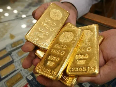 Giá vàng hôm nay 15/9: Lạm phát thấp, vàng trở lại trên ngưỡng 1.800 USD