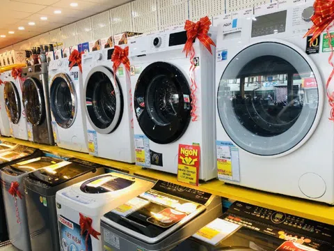 Máy giặt giảm giá “sập sàn” 10 triệu đồng, dòng giặt sấy rẻ ngang hàng cửa trên
