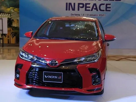 Cận cảnh 'hàng nóng' Toyota Vios 2021 tại Việt Nam, giá bán bao nhiêu?